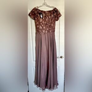 LaFemme 29235 Chiffon Evening Gown. Dark Mauve, Size 8